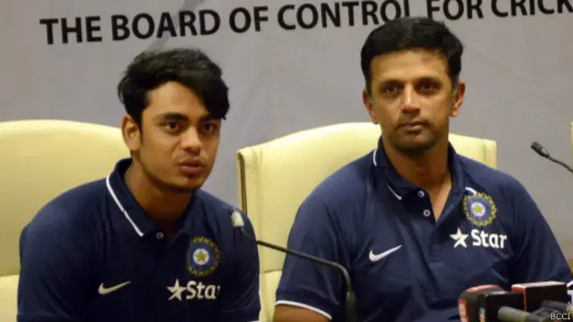 ईशान किशन राहुल द्रविण के साथ