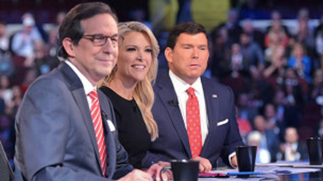 Los tres moderadores del debate en la cadena Fox