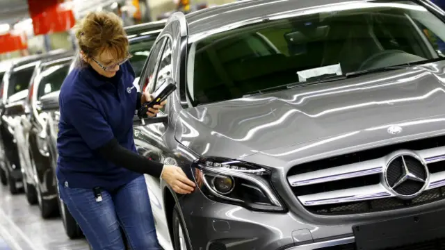 На заводе Mercedes