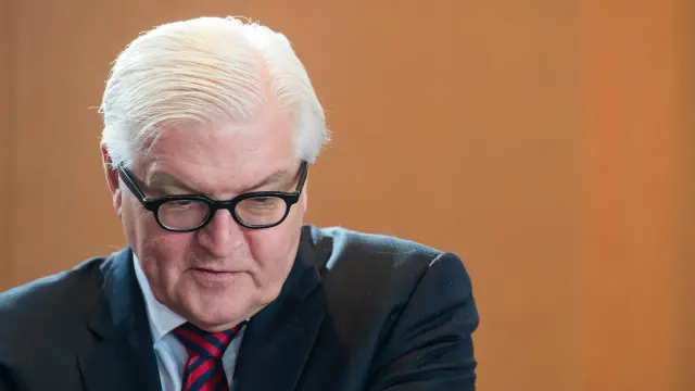 Г-н Штайнмайер подчеркивал, что Минские договоренности являются единственной возможностью урегулировать конфликт на Донбассе