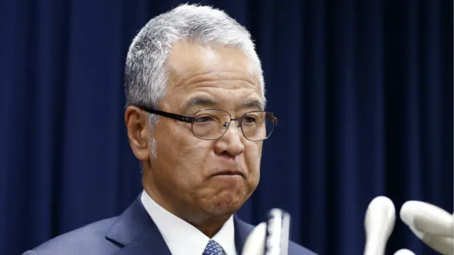 Bộ trưởng Kinh tế Nhật Akira Amari vừa từ chức vì cáo buộc tham nhũng