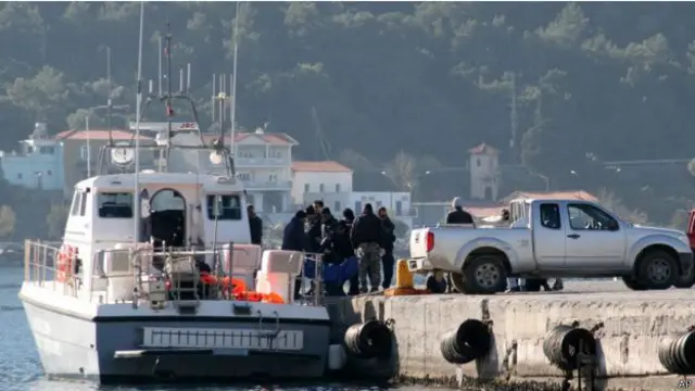 BBC记者看到找到的溺亡者尸体中有儿童