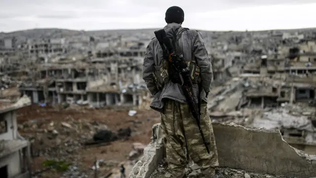 د پنځو کالو په جگړې کې له دوه نيم لکو زيات کسان وژل شوي او ميلونونه نور د خپلو کورونو پرېښودو ته اړ شوي دي. 