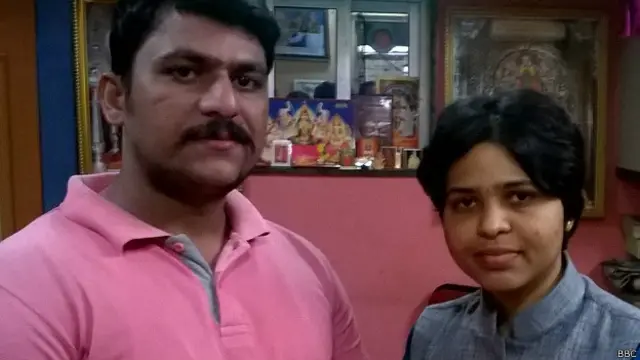 तृप्ति देसाई और प्रशांत देसाई