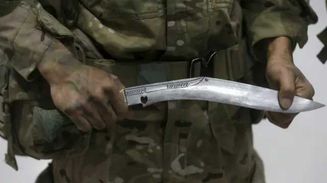 Кинжал кукри