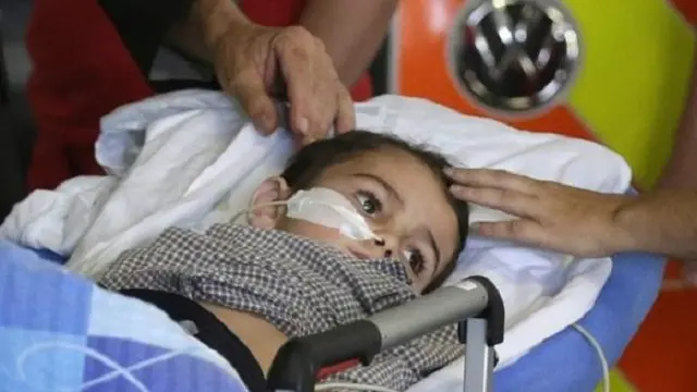 آشيا غادر بريطانيا لتلقي العلاج في جمهورية التشيك