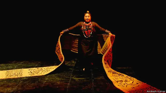 रतन थियम द्वारा निर्देशित 'मैकबेथ' का एक दृष्य.