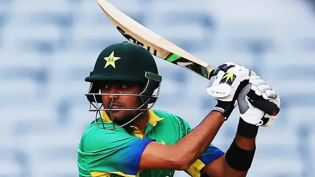  محمد حفیظ اور بابر اعظم نے تیسری وکٹ کی شراکت میں 134 بنائے 