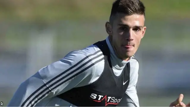 Pemain berusia 20 tahun ini baru kali pertama memperkuat timnas AS pada laga bulan November 2015 lalu.