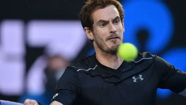 فاز اللاعب البريطاني موراي بثمانية مباريات متتالية في بطولة ويمبلدون 2016