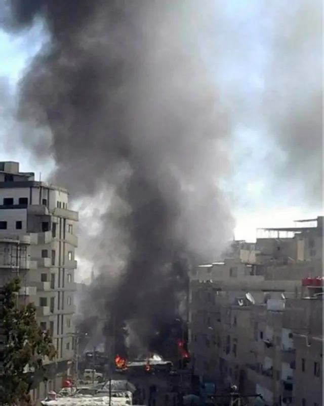 عبر سوريون من سكان دمشق عن مخاوفهم من تأثير التفجيرات على مصير مباحثات السلام في جنيف.