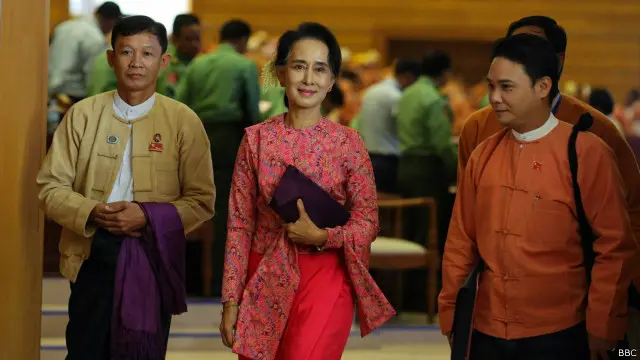 ဒေါ်အောင်ဆန်း စုကြည်ရဲ့ ပါတီက နိုဝင်ဘာ ရွေးကောက်ပွဲမှာ အမတ်နေရာ ၈၀ ရာနှုန်း အနိုင်ရခဲ့။