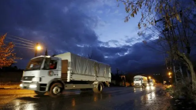 وتم السماح أيضا للهلال الأحمر السوري بدخول مضايا