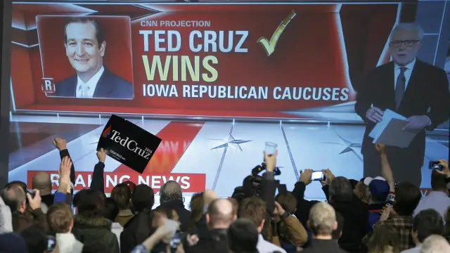 Ông Ted Cruz chiến thắng trong cuộc bầu cử của Đảng Cộng hòa tại Iowa