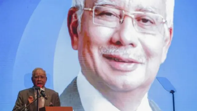 برئ رئيس الوزراء نجيب عبد الرازق من ارتكاب أي خطأ بشأن 1MDB