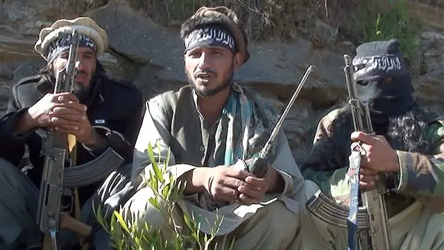 Petinggi ISIS mengungsi ke Libya karena terdesak serangan udara militer barat di Irak dan Suriah.