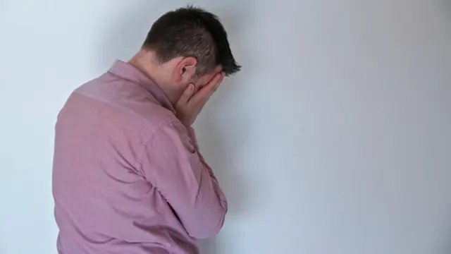 Человек в депрессии