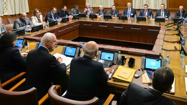 دیپلوماتانو په ناسمي څرګندونو کې ویلي، د ژنیوا خبرې هره شېبه ناکامېدای شي.