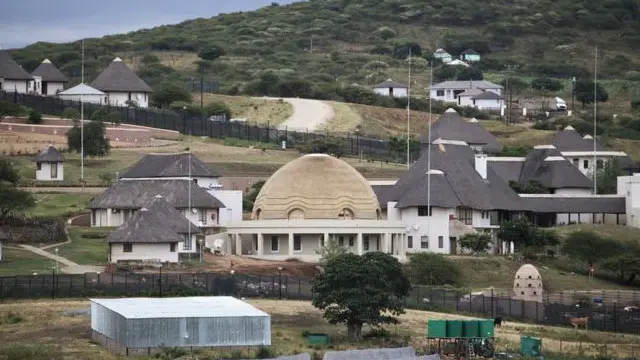 သမ္မတ ဇူးမားရဲ့ အစိုးရကတော့ အဲဒီ ပြုပြင်မှုတွေဟာ လုံခြုံရေးအတွက် လုပ်ရတာလို့ ပြော။