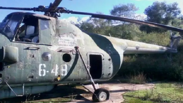 Pesawat Albania dilelang