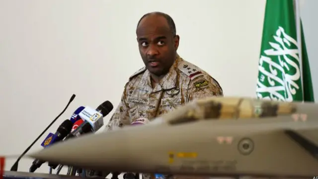 جنرل عسیری نے کہا کہ صرف فضائی کارروائیاں بہترین حل نہیں ہیں اور ان کے ساتھ ساتھ زمینی کارروائیاں بھی ہونی چاہییں