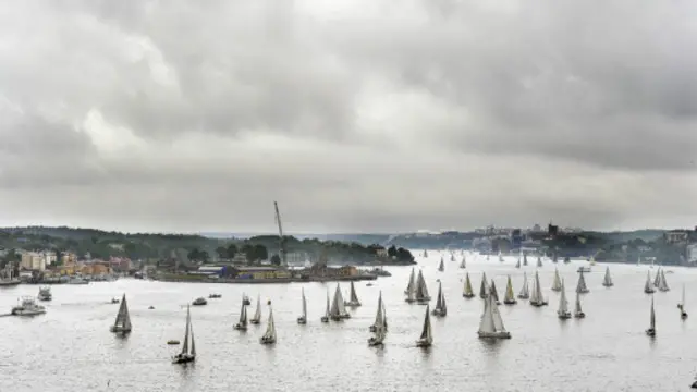 駛離斯德哥爾摩的港灣 。(圖片來源:AFP/Stringer/Getty)