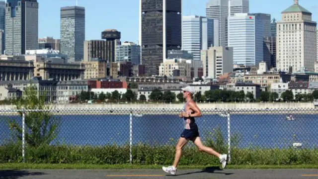 Montreal é a maior cidade de Québec e atrai estrangeiros que não falam francês