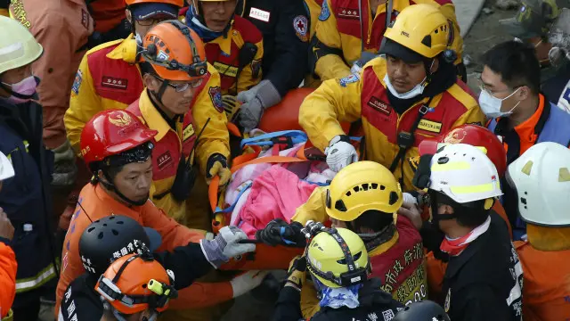 شیر خوار بچی کو زندہ بچایا گیا