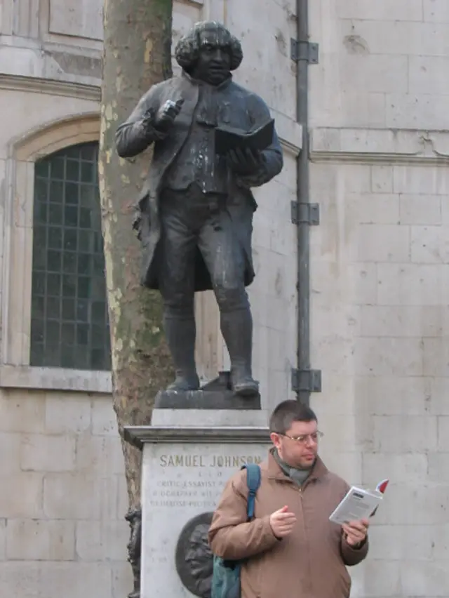 Памятник Джонсону в Йорке