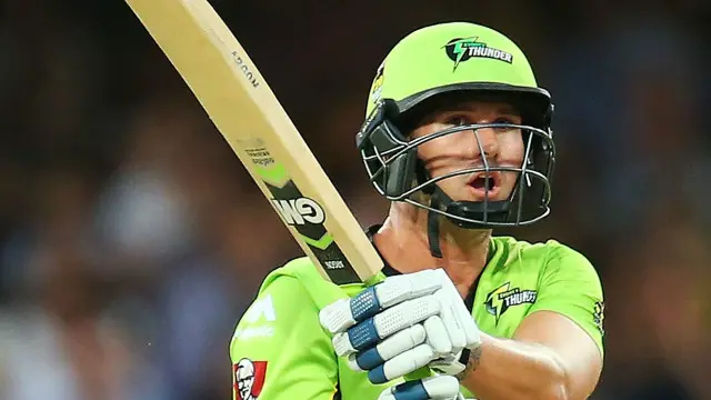 عمر اکمل اور ڈیلپورٹ نے دوسری وکٹ کی شراکت میں شاندار 95 رنز بنائے