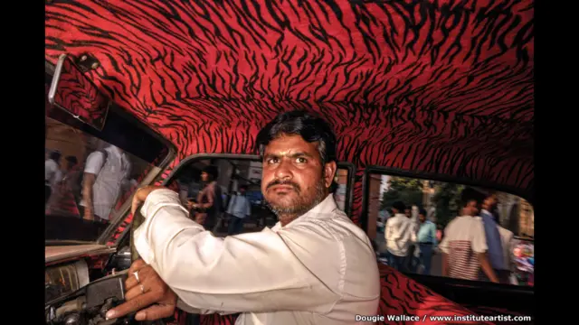 ڈوگی ویلیس، انسٹیٹیوٹ فرام روڈ والا 