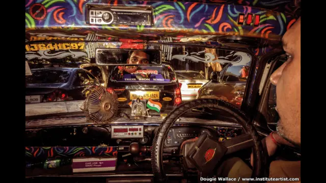 ڈوگی ویلیس، انسٹیٹیوٹ فرام روڈ والا