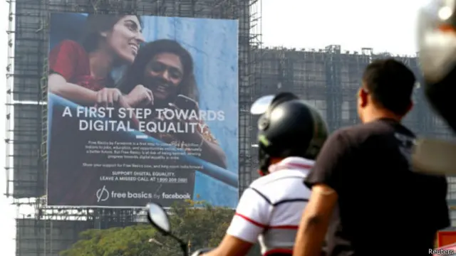 'फ़्री बेसिक्स' का आक्रामक प्रचार अभियान