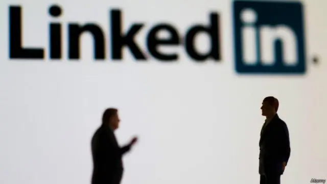 Логотип LinkedIn