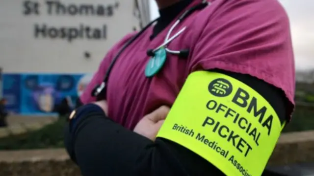 英国医生罢工