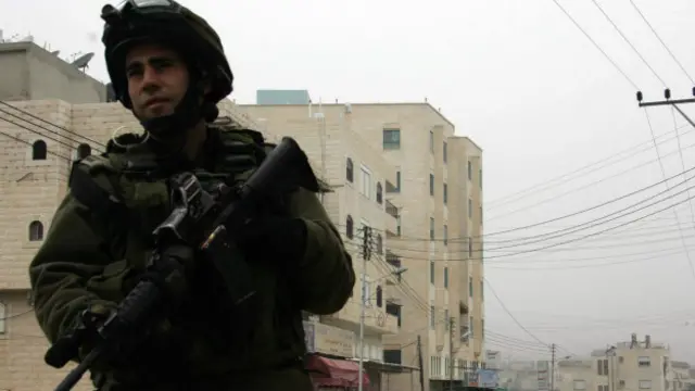 Израильский солдат