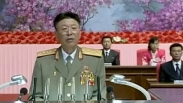 Tình báo Nam Hàn hồi tháng Hai nói tổng tham mưu trưởng quân đội Bắc Hàn Ri Yong-gil bị xử tử, nhưng ông này đã xuất hiện trong đại hội đảng hồi tháng Năm sau đó
