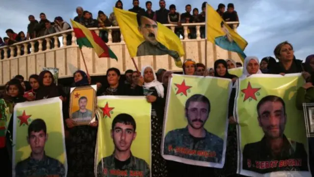 تعتبر سوريا حزب الاتحاد الديمقراطي ووحدات حماية الشعب "جماعات إرهابية".