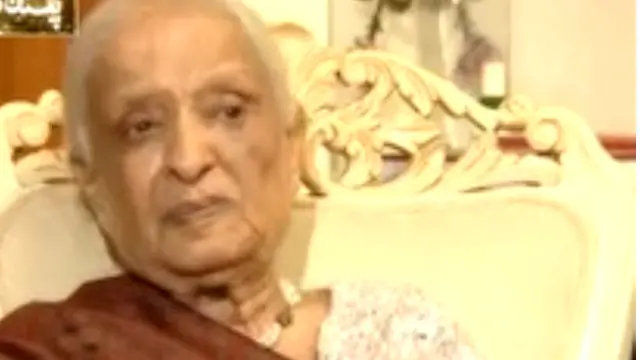 بجیا نے اپنے لیے قلم اور ڈرامائی تشکیل کی سلطنت چنی اور اس پر جم کے حکومت بھی کی