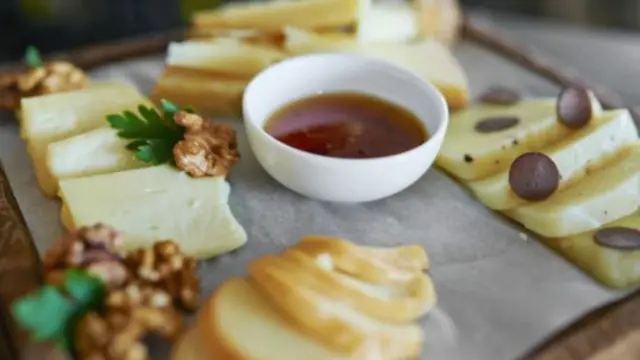 西方人喜欢奶酪，但很多中国人却感觉奶酪难以入口(图片来源：Getty Images)