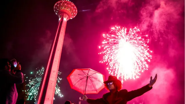 در آخرین روز جشنواره آتشبازی انجام شد