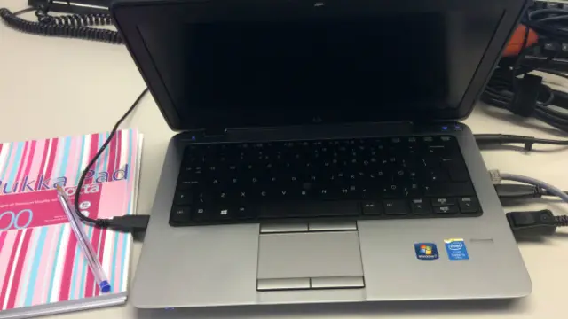 笔记本电脑，纸和笔似乎早已过时