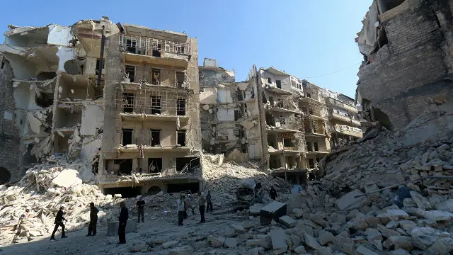 Thành phố Aleppo đổ nát sau các đợt không kích