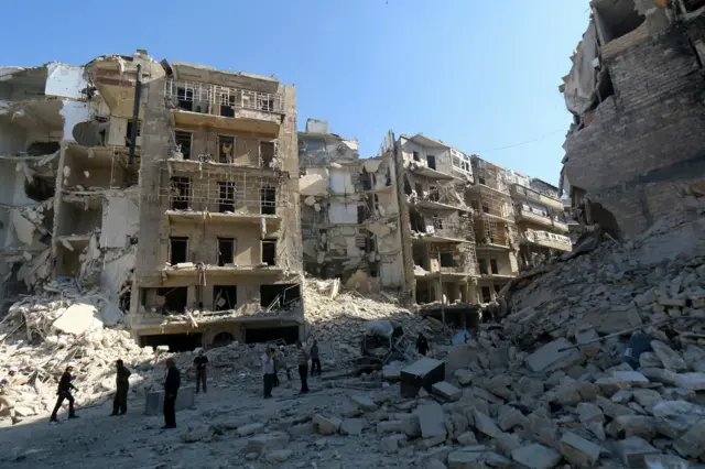 د تېرو پنځو کالو په جگړې کې له دوه نيم لکو زيات کسان وژل شوي او ١١ ميلونه بې کوره شويدي.