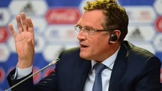 تولى فالكه منصب الأمين العام في الفيفا عام 2007