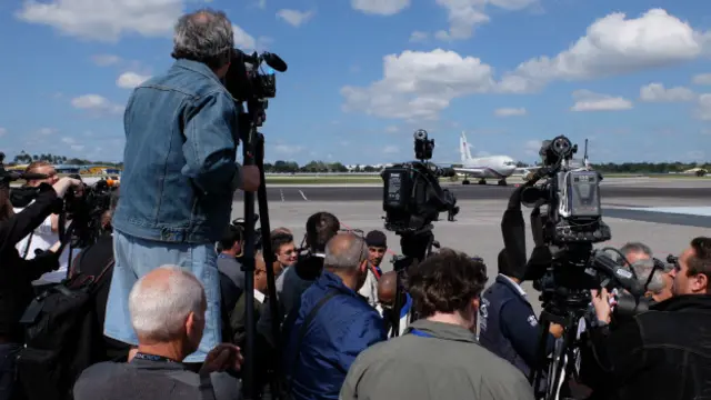 Журналисты в аэропорту