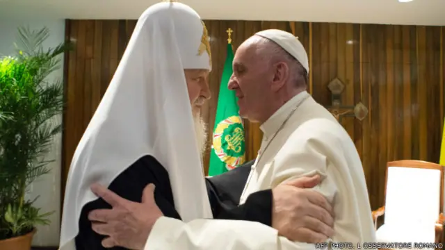 पोप फ्रांसिस और पेट्रियार्क किरिल