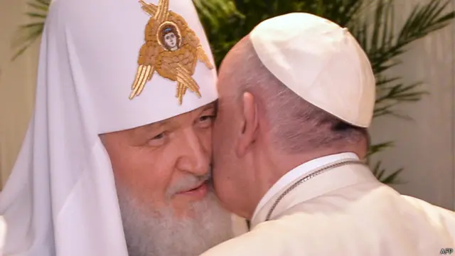 पोप फ्रांसिस और रूसी ओर्थोडॉ़क्स चर्च प्रमुख किरिल