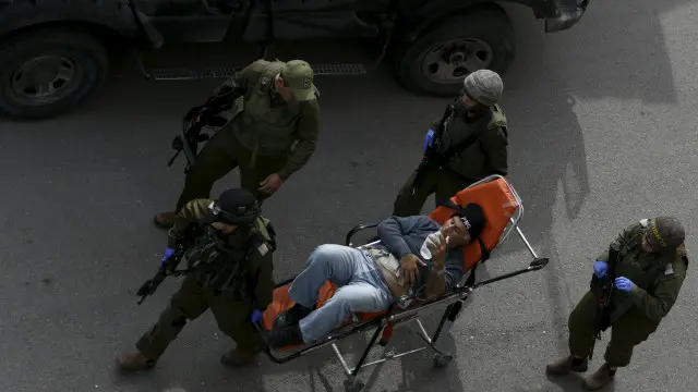 قامت القوات الإسرائيلية بإغلاق المنطقة وتشديد الإجراءات الأمنية.