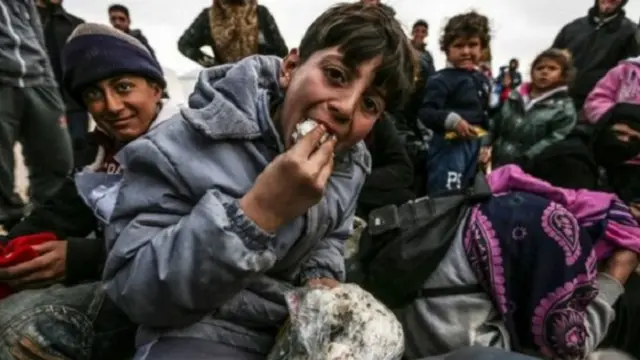 غادر عشرات الآلاف من اللاجئين مدينة حلب في الأيام الأخيرة، توجه الكثير منهم إلى تركيا